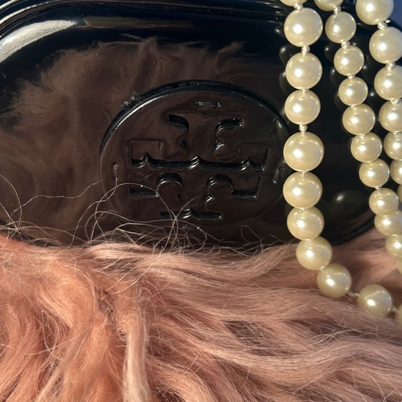 Tory Burch Patent Leather Cosmetic Bag Black NWOT - Picture 2 of 7